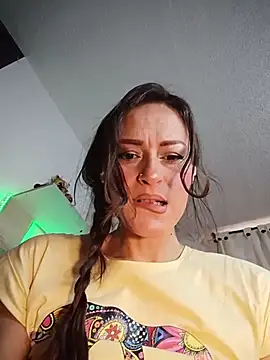 bellisimawet online show from 05/17/26, 03:41