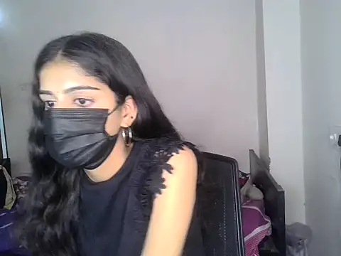 Snapshot of SASSY__BABY_ chatting on 06/27/26, 12:22 SASSY BABY online show from 06/27/26, 12:22