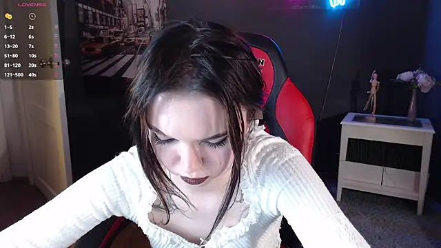 Mia Via online show from 05/10/26, 06:24