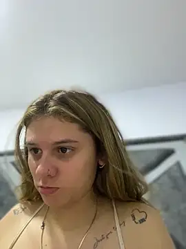 alison parkerr09 online show from 05/06/26, 03:02