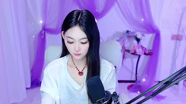 Snapshot of Tili_Lucky chatting on 05/07/26, 01:33 Tili Lucky online show from 05/07/26, 01:33