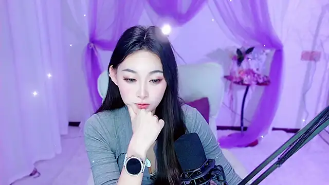 Snapshot of Tili_Lucky chatting on 05/12/26, 12:24 Tili Lucky online show from 05/12/26, 12:24