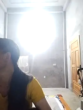 Min-meo online show from 05/12/26, 08:17