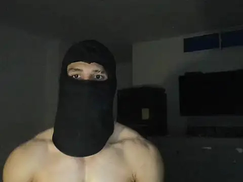Snapshot of mysterious_muscles chatting on 07/24/26, 02:20 mysterious muscles online show from 07/24/26, 02:20