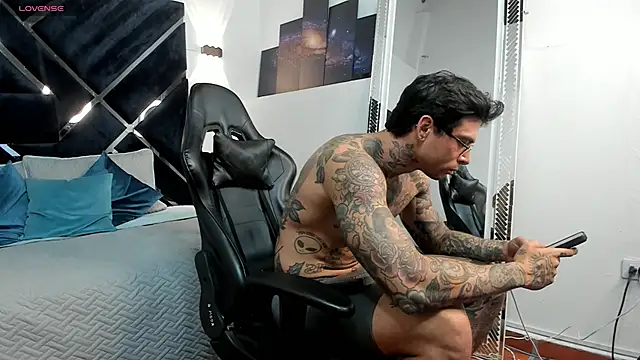EdoardoJS online show from 05/15/26, 11:23