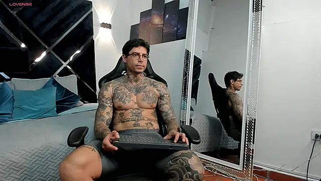 EdoardoJS online show from 05/15/26, 11:56