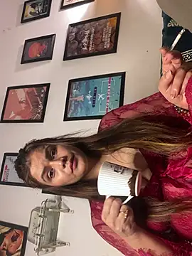 Snapshot of Leena_singh chatting on 06/23/26, 05:44 Leena singh online show from 06/23/26, 05:44