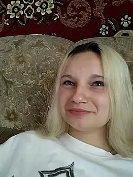 Snapshot of SallyMartinez chatting on 07/19/26, 10:08 SallyMartinez online show from 07/19/26, 10:08