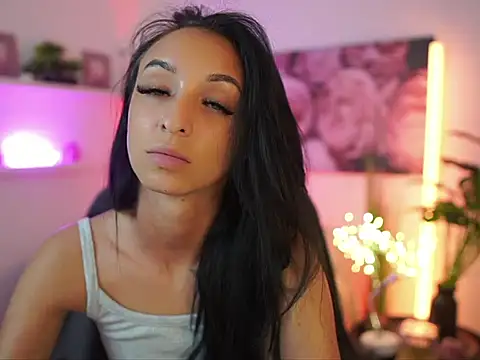 Nicole Dawn online show from 05/07/26, 01:16