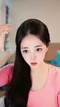 singer-wenwan online show from 06/12/26, 11:20