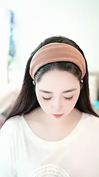 singer-wenwan online show from 06/13/26, 10:02