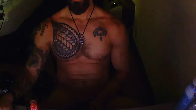 Snapshot of applejaxxx chatting on 06/30/26, 05:30 applejaxxx online show from 06/30/26, 05:30