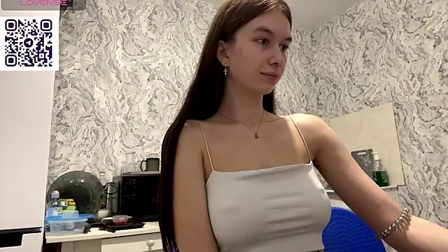 Snapshot of HinaDesire chatting on 07/04/26, 07:31 HinaDesire online show from 07/04/26, 07:31