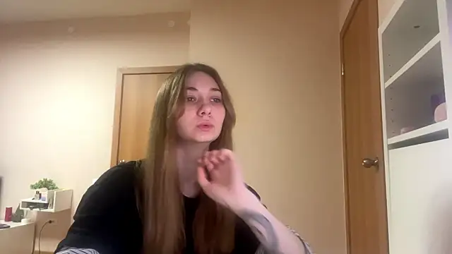 Snapshot of alya_dream chatting on 05/11/26, 03:29 alya dream online show from 05/11/26, 03:29