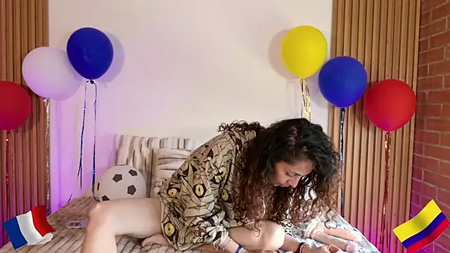 alissonandree online show from 06/19/26, 06:56