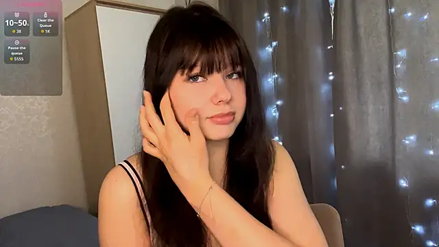 Snapshot of EmilyMercurial chatting on 05/14/26, 09:16 EmilyMercurial online show from 05/14/26, 09:16