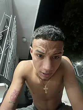 Snapshot of friends_lust_latin chatting on 07/04/26, 01:56 friends lust latin online show from 07/04/26, 01:56