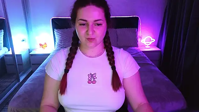 Redd Vixen online show from 05/15/26, 11:34