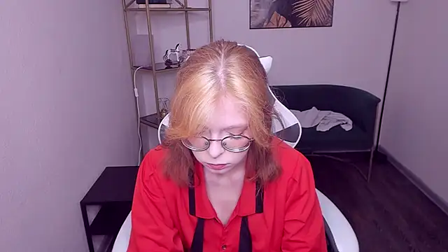 FoxxyyPolly online show from 05/16/26, 05:59