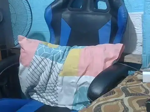 SweetCreamyPussy18 online show from 05/24/26, 12:26