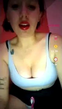 Annie loveer online show from 07/06/26, 03:58