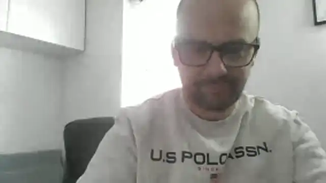 Snapshot of NakedAndrewHot chatting on 05/15/26, 12:56 NakedAndrewHot online show from 05/15/26, 12:56