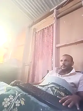 Snapshot of Camodick chatting on 10/27/25, 06:39 Camodick online show from 10/27/25, 06:39