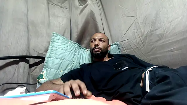 Camodick online show from 04/18/26, 04:38