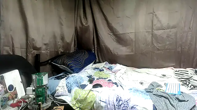 Camodick online show from 04/21/26, 03:39