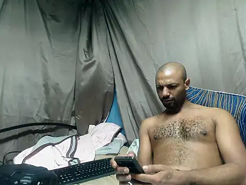 Snapshot of Camodick chatting on 05/03/26, 01:39 Camodick online show from 05/03/26, 01:39