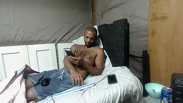 Snapshot of Camodick chatting on 05/09/26, 04:34 Camodick online show from 05/09/26, 04:34