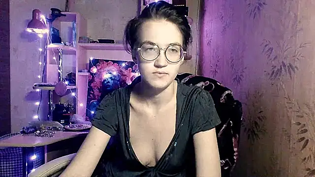 Alessa Kiss online show from 05/14/26, 06:04