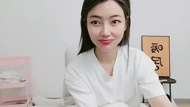 woxiangjinjin030 online show from 05/14/26, 06:53