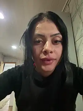 Snapshot of belababyy chatting on 05/26/26, 05:53 belababyy online show from 05/26/26, 05:53