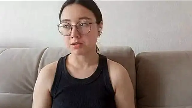 Snapshot of JettaFlorey chatting on 05/15/26, 04:08 JettaFlorey online show from 05/15/26, 04:08