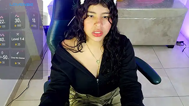 Mia kittie m online show from 05/25/26, 07:31