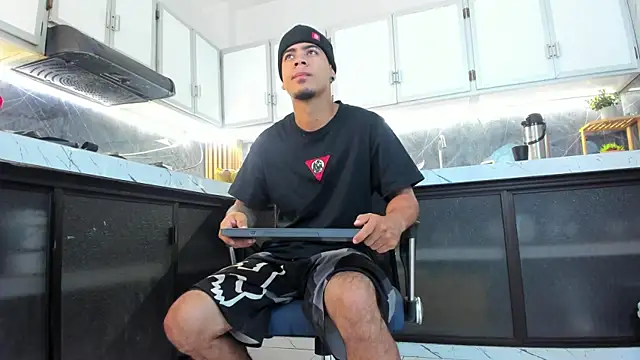 criss hardcock  online show from 05/12/26, 01:08