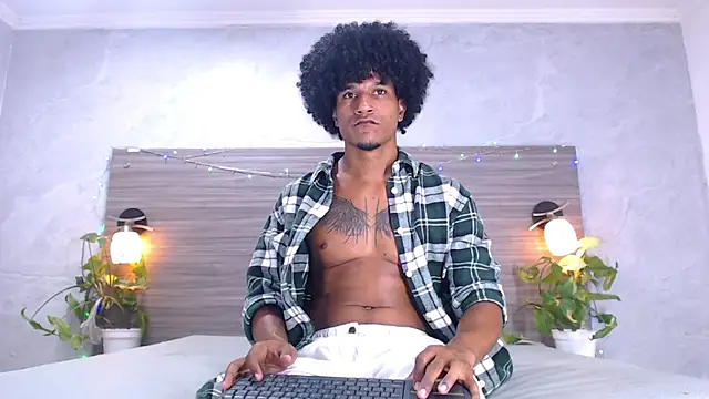 Dilan Hall online show from 05/15/26, 07:10