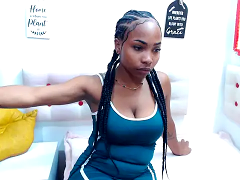 whitneynaugthyxxxx online show from 05/09/26, 02:00