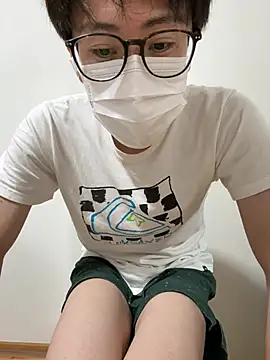 Snapshot of h_japmen chatting on 06/25/26, 02:54 h japmen online show from 06/25/26, 02:54