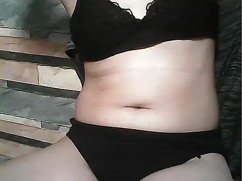 Snapshot of nikka_pinay chatting on 06/17/26, 09:34 nikka pinay online show from 06/17/26, 09:34