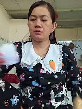 Forever model online show from 05/15/26, 03:46