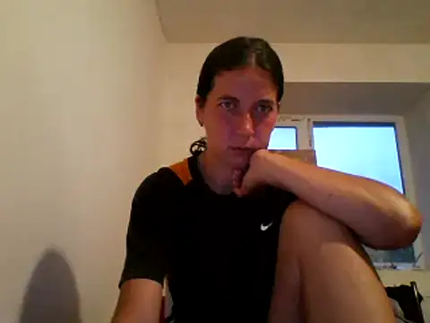 Snapshot of DanicaFey chatting on 06/29/26, 06:08 DanicaFey online show from 06/29/26, 06:08