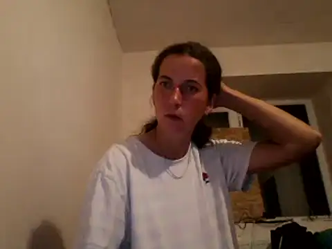 Snapshot of DanicaFey chatting on 07/11/26, 08:11 DanicaFey online show from 07/11/26, 08:11