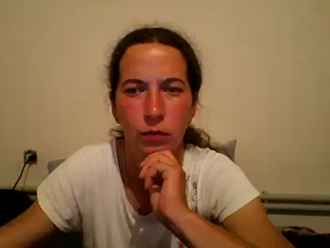 Snapshot of DanicaFey chatting on 07/14/26, 06:13 DanicaFey online show from 07/14/26, 06:13