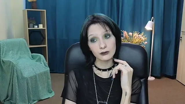 PearleneBolfa online show from 05/11/26, 11:49