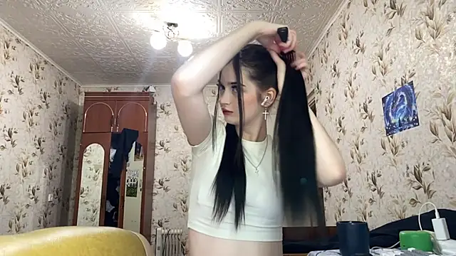 MilanaLush online show from 05/15/26, 12:12
