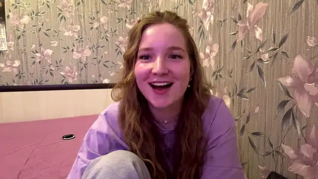 Snapshot of OksiDarling chatting on 05/10/26, 03:17 OksiDarling online show from 05/10/26, 03:17