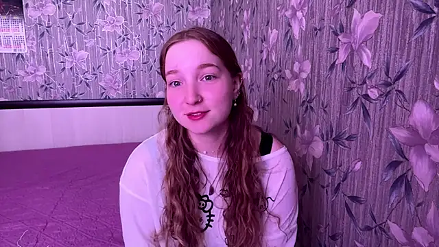 Snapshot of OksiDarling chatting on 05/24/26, 05:56 OksiDarling online show from 05/24/26, 05:56