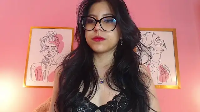 RoxxyMoon online show from 05/12/26, 12:46